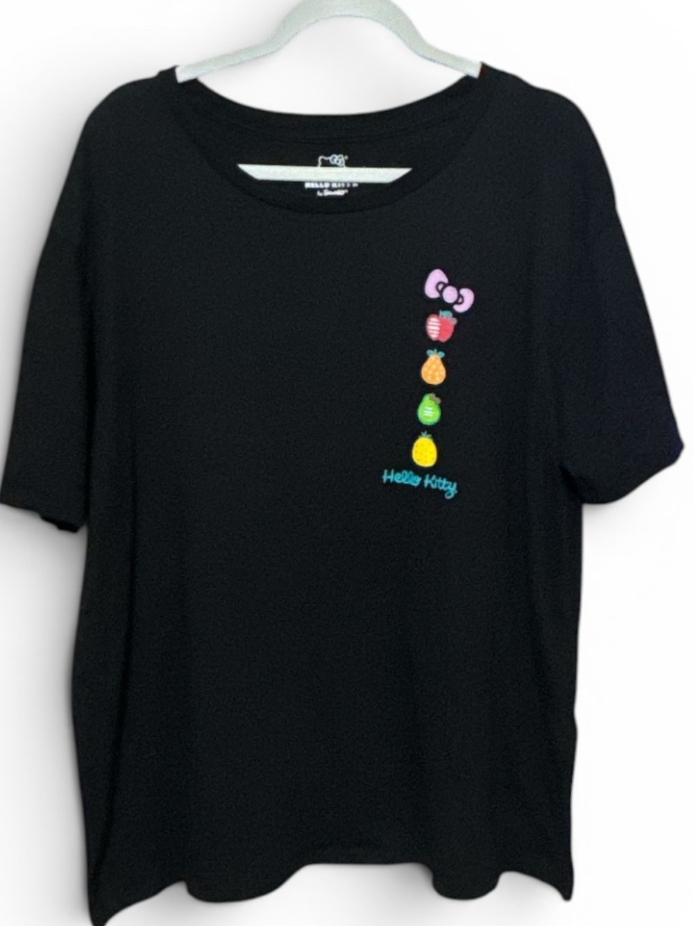 HELLO KITTY Farm Fresh Graphic Tee XXL 23.5” p2p Black - Picture 2 of 9